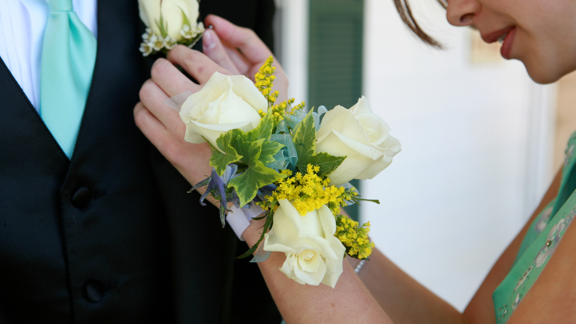 Boutonnière & Corsage